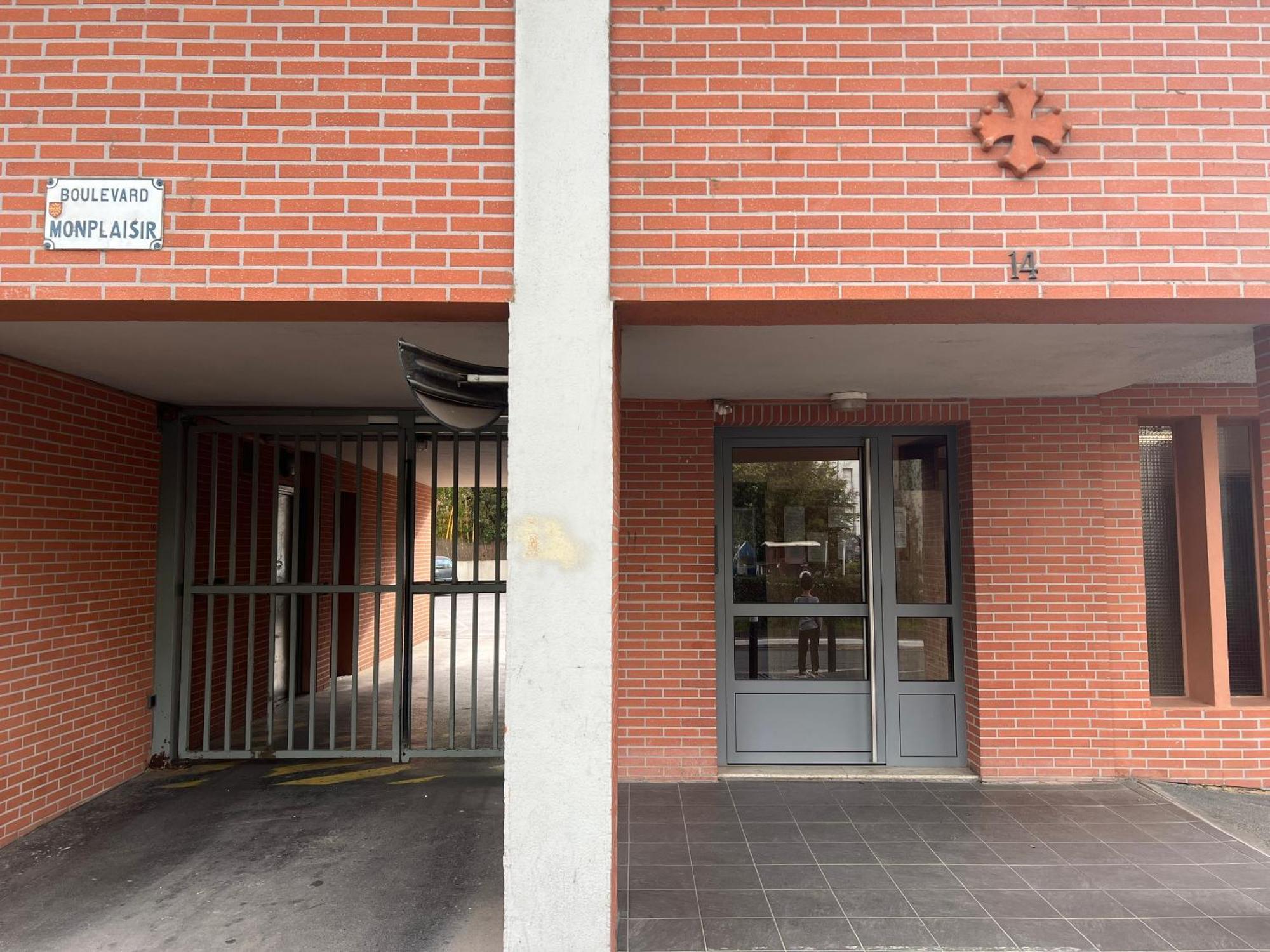 Sunset Duplex - Grand-Rond, Jardin Des Plantes, Centre-Ville, 2 Bdrs 60M2, Ac, Free Public Car Park 200M Away, Netflix - T3 60M2 Avec Clim, Parking Public Gratuit A 200M Тулуза Экстерьер фото
