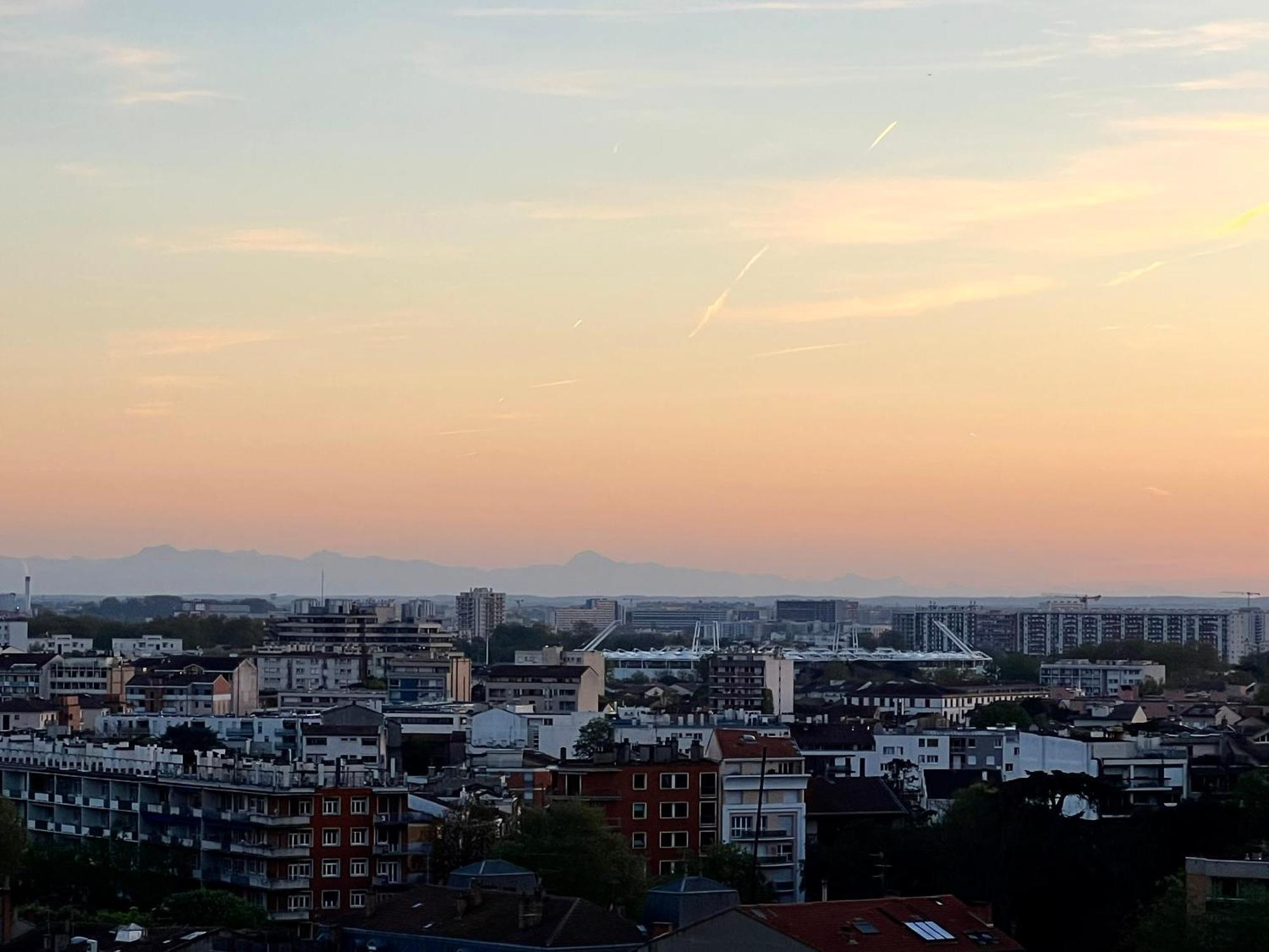 Sunset Duplex - Grand-Rond, Jardin Des Plantes, Centre-Ville, 2 Bdrs 60M2, Ac, Free Public Car Park 200M Away, Netflix - T3 60M2 Avec Clim, Parking Public Gratuit A 200M Тулуза Экстерьер фото